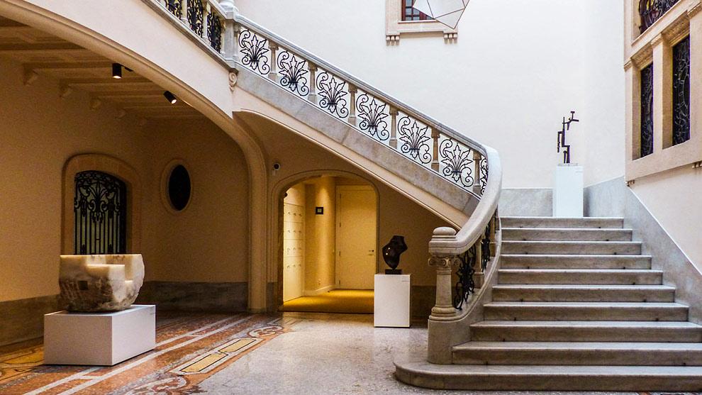 Essential artistic spaces, foundations and cultural institutions