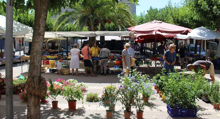 Mercadillo semanal de Campanet