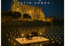 Un piano y 2.031 velas: una noche mágica en Palma